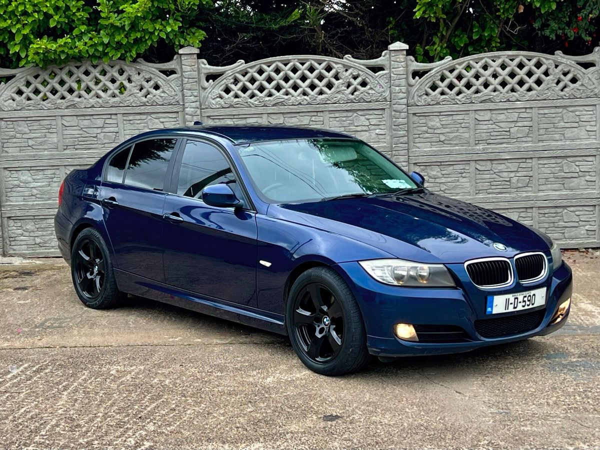 2011 BMW 3-Series