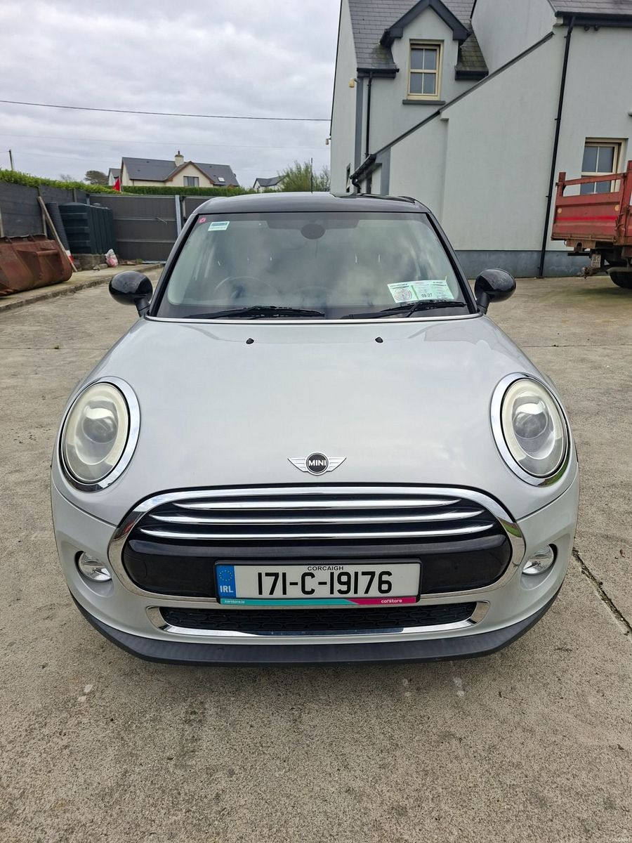 2017 Mini Cooper