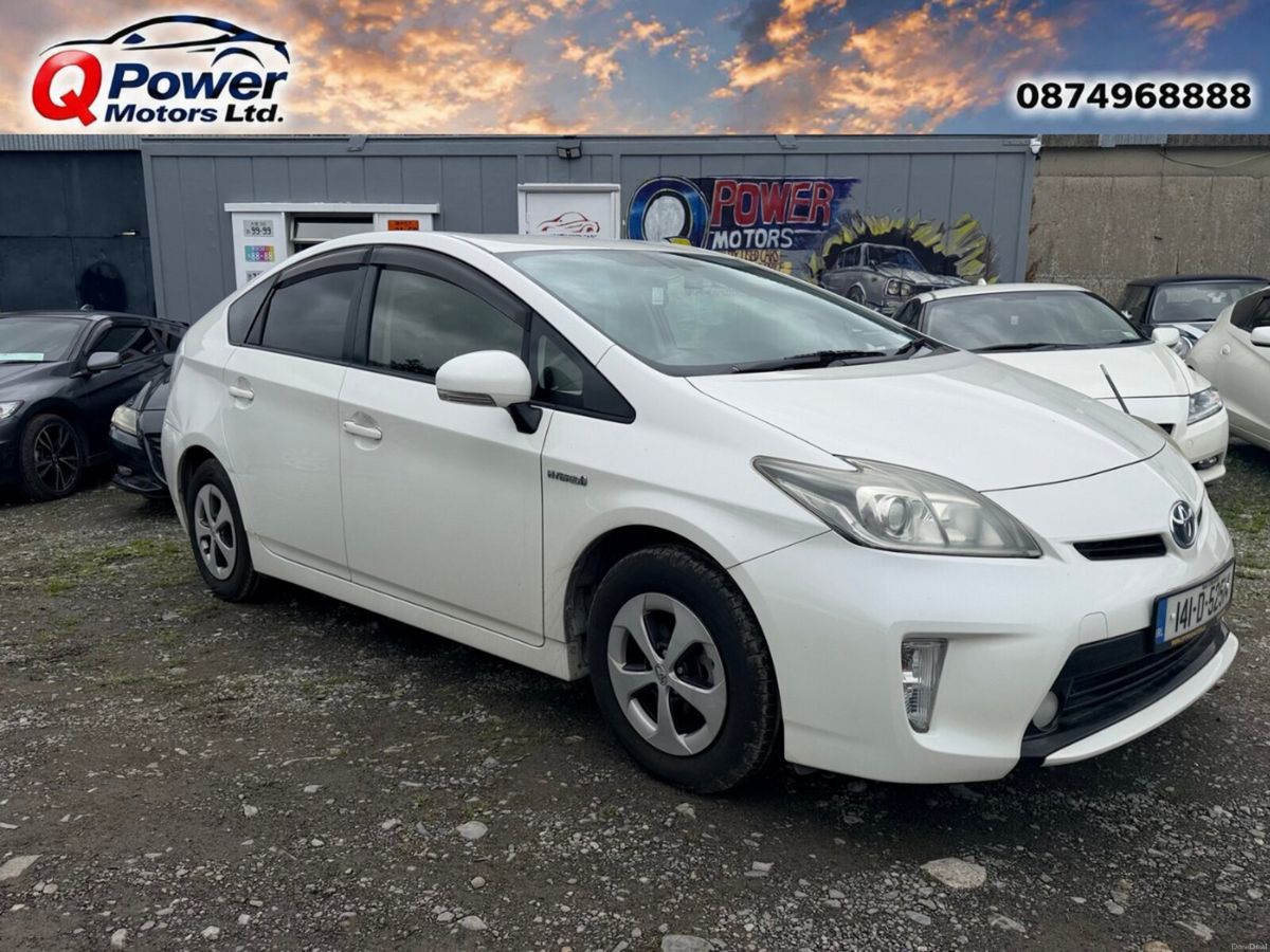 2014 Toyota Prius -