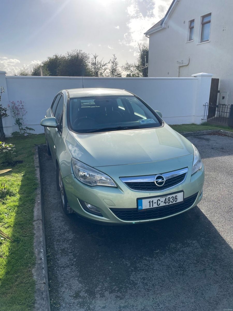 2011 Opel Astra