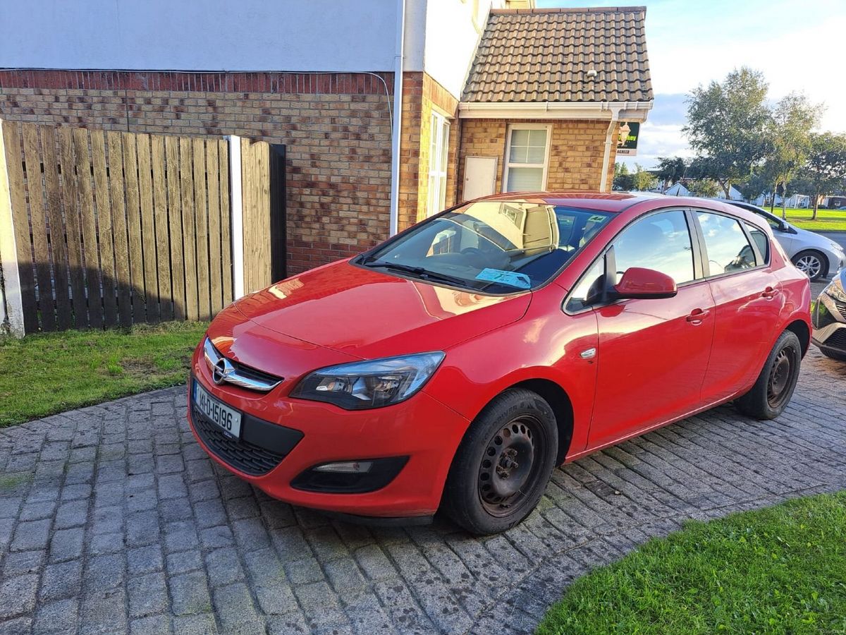2014 Opel Astra