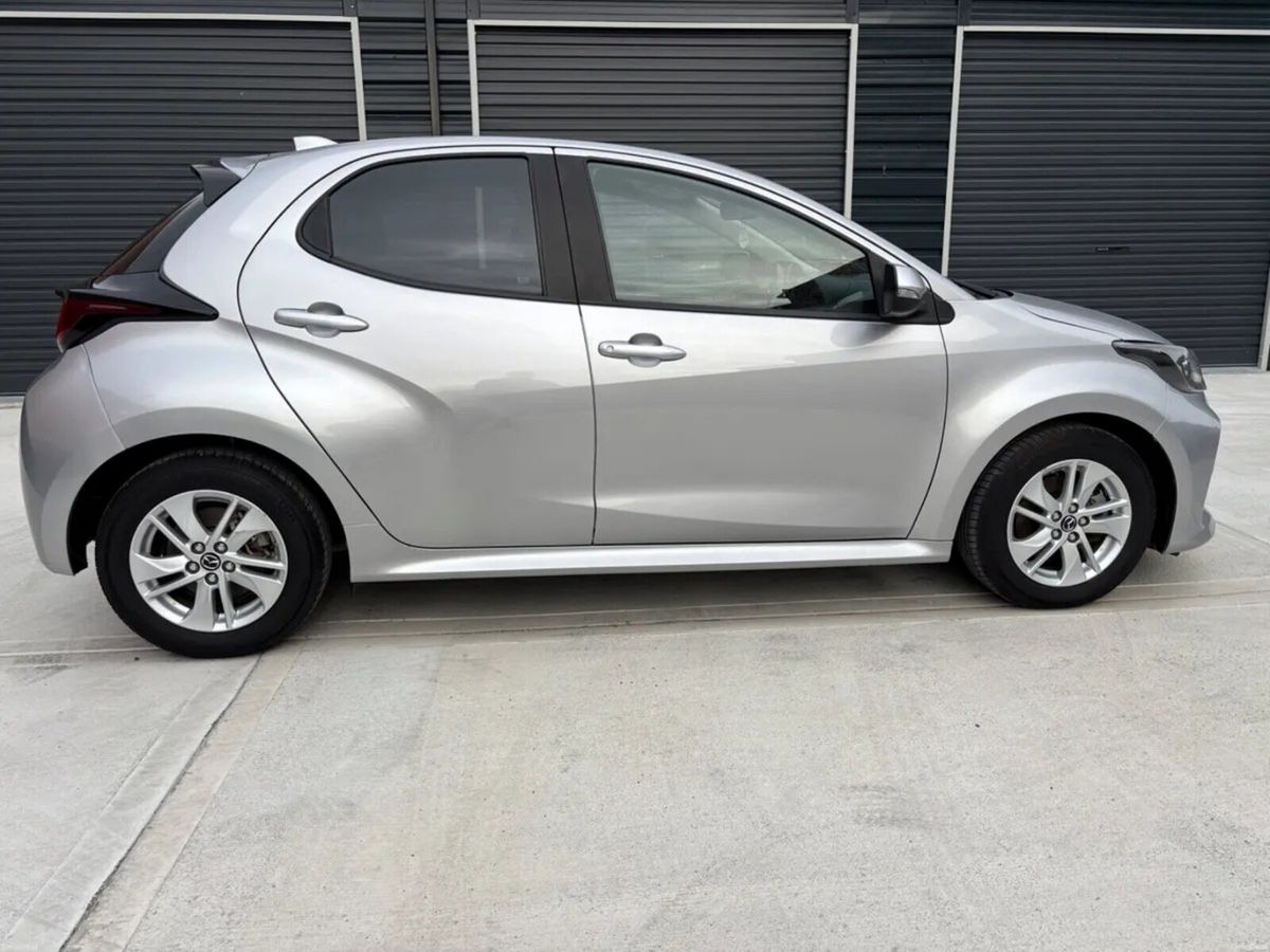 2023 Mazda Mazda2 Hybrid