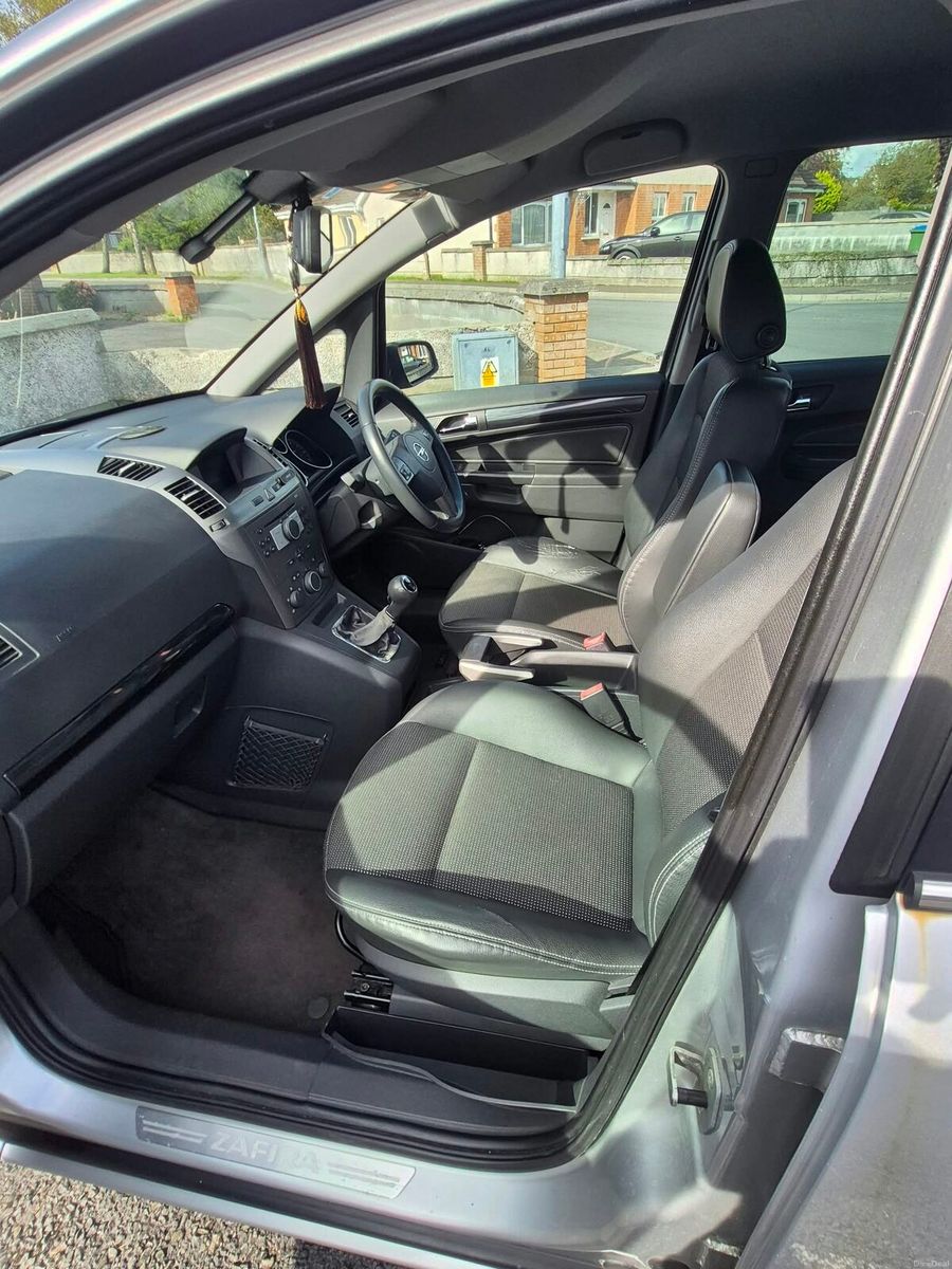 2006 Opel Zafira