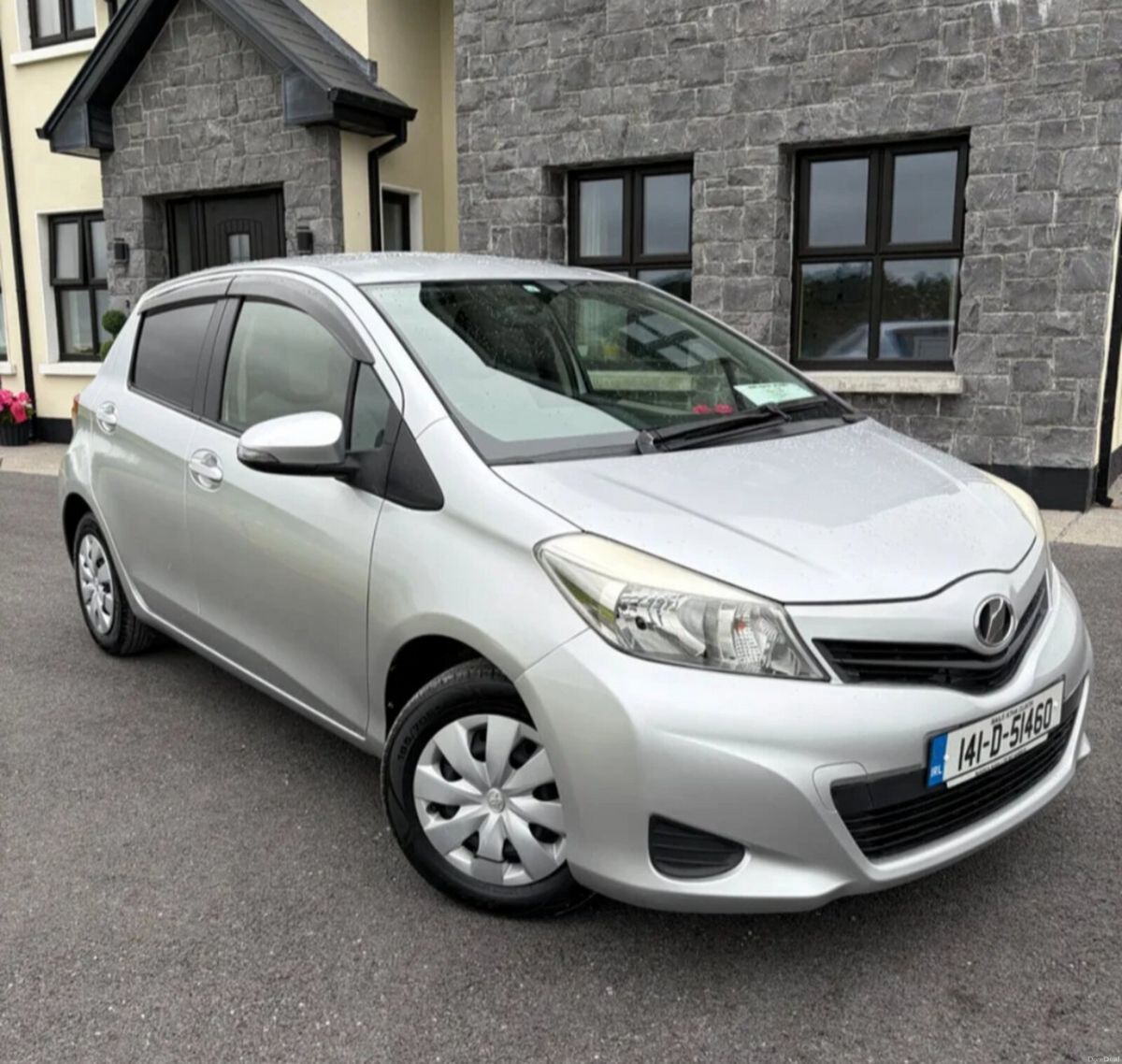 2014 Toyota Vitz