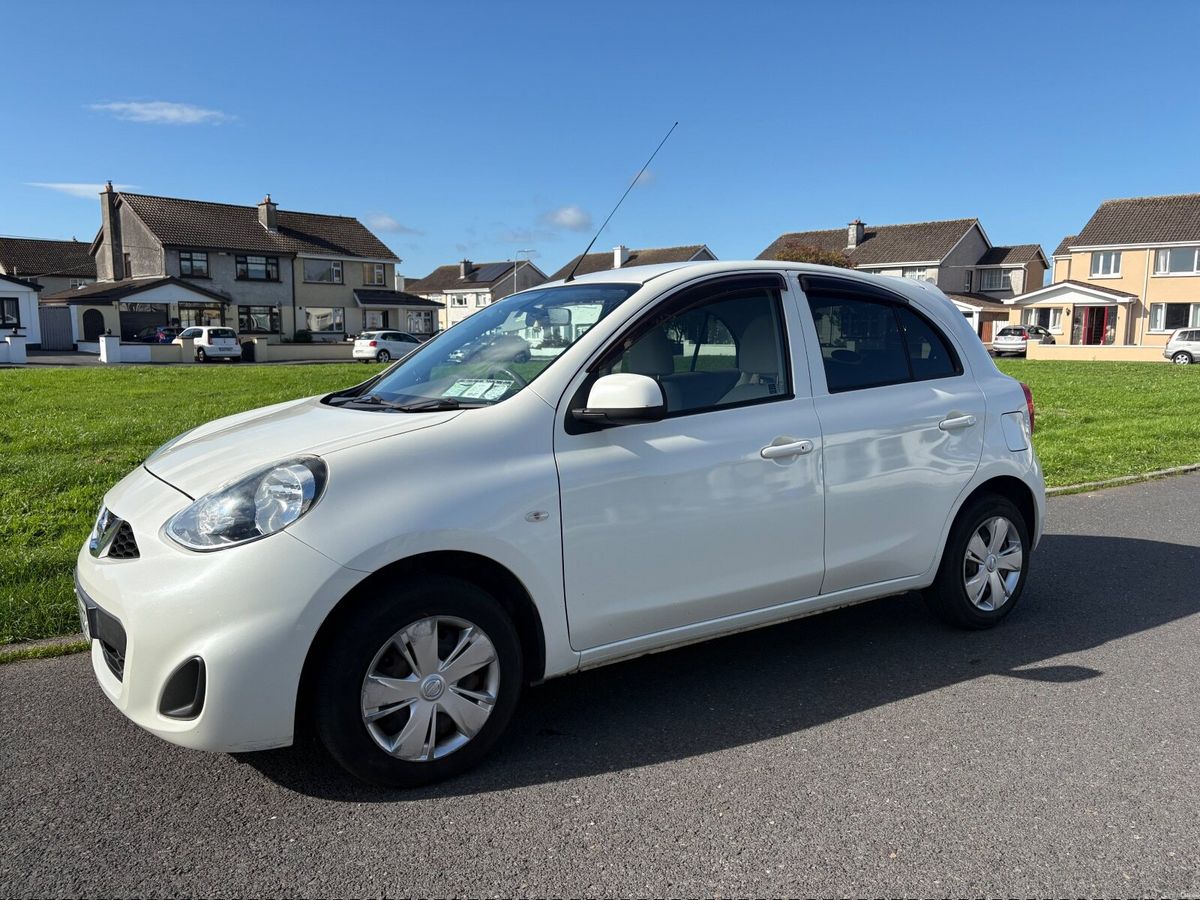 2015 Nissan March