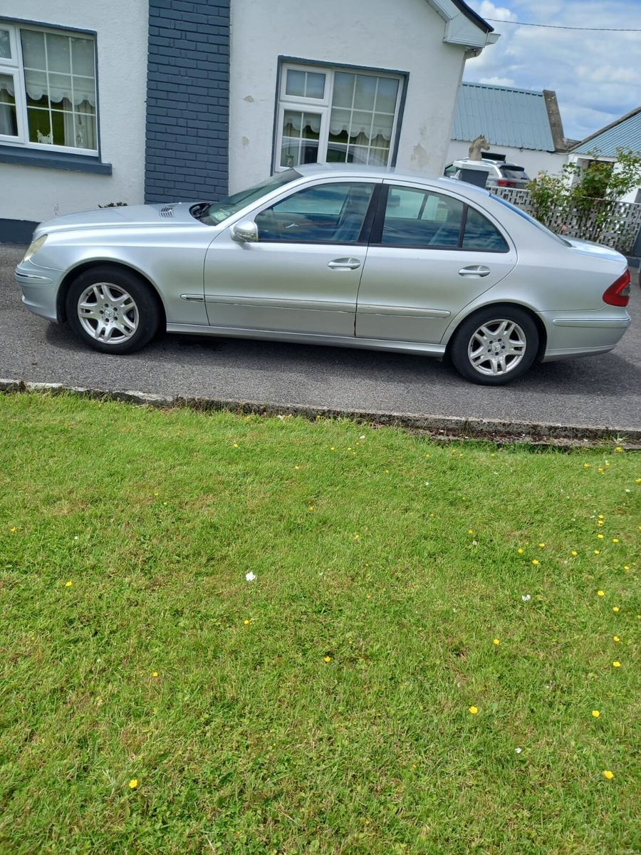 2007 Mercedes-Benz E-Class