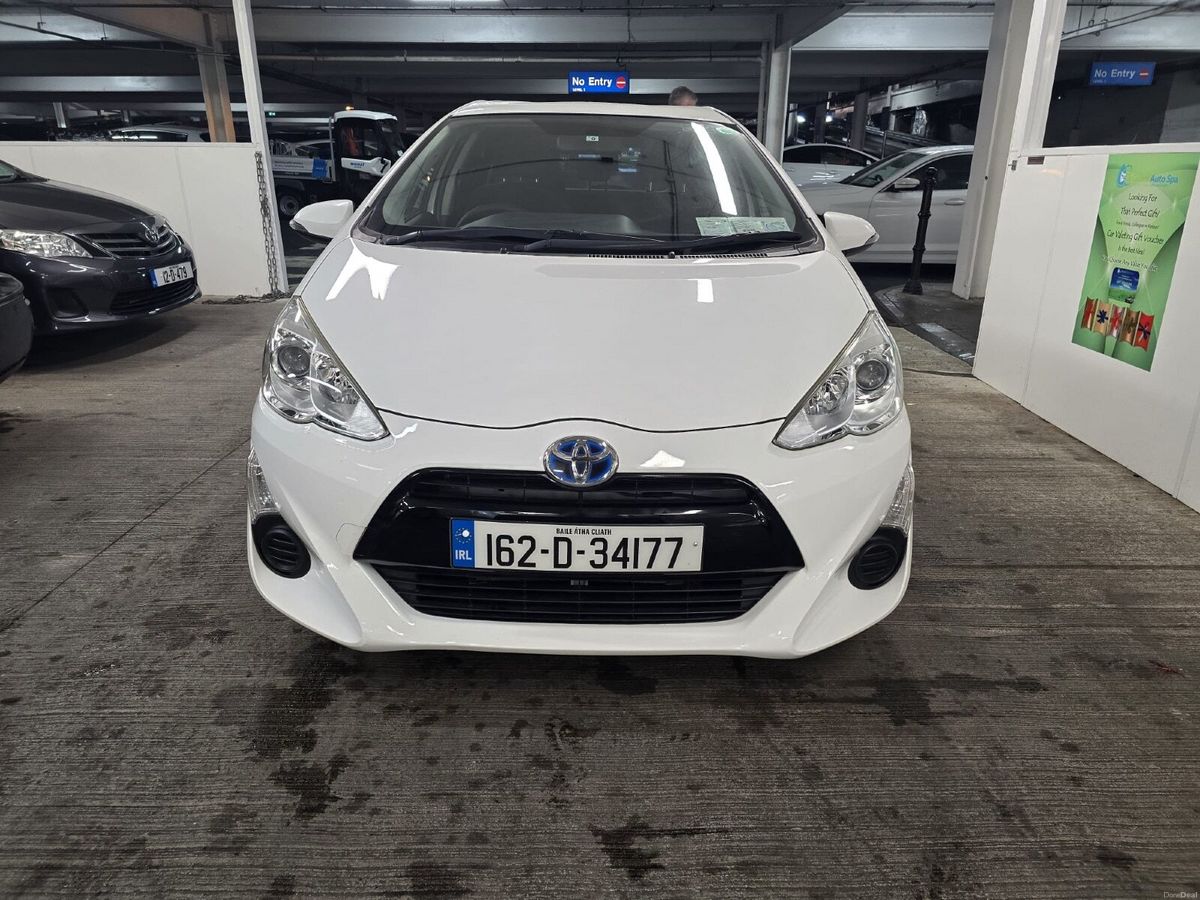 2016 Toyota Aqua