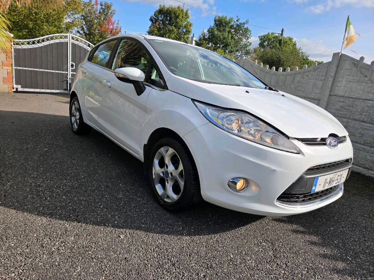 2011 Ford Fiesta