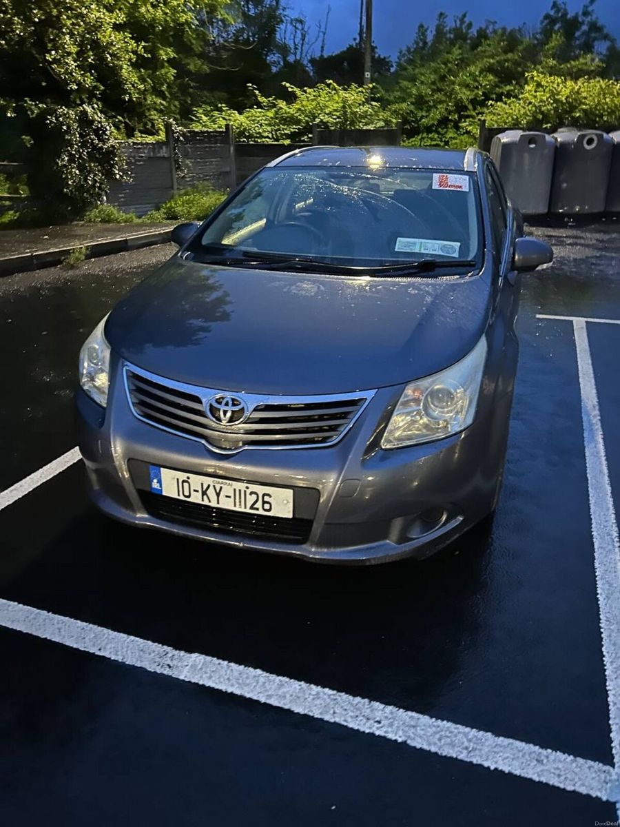 2010 Toyota Avensis