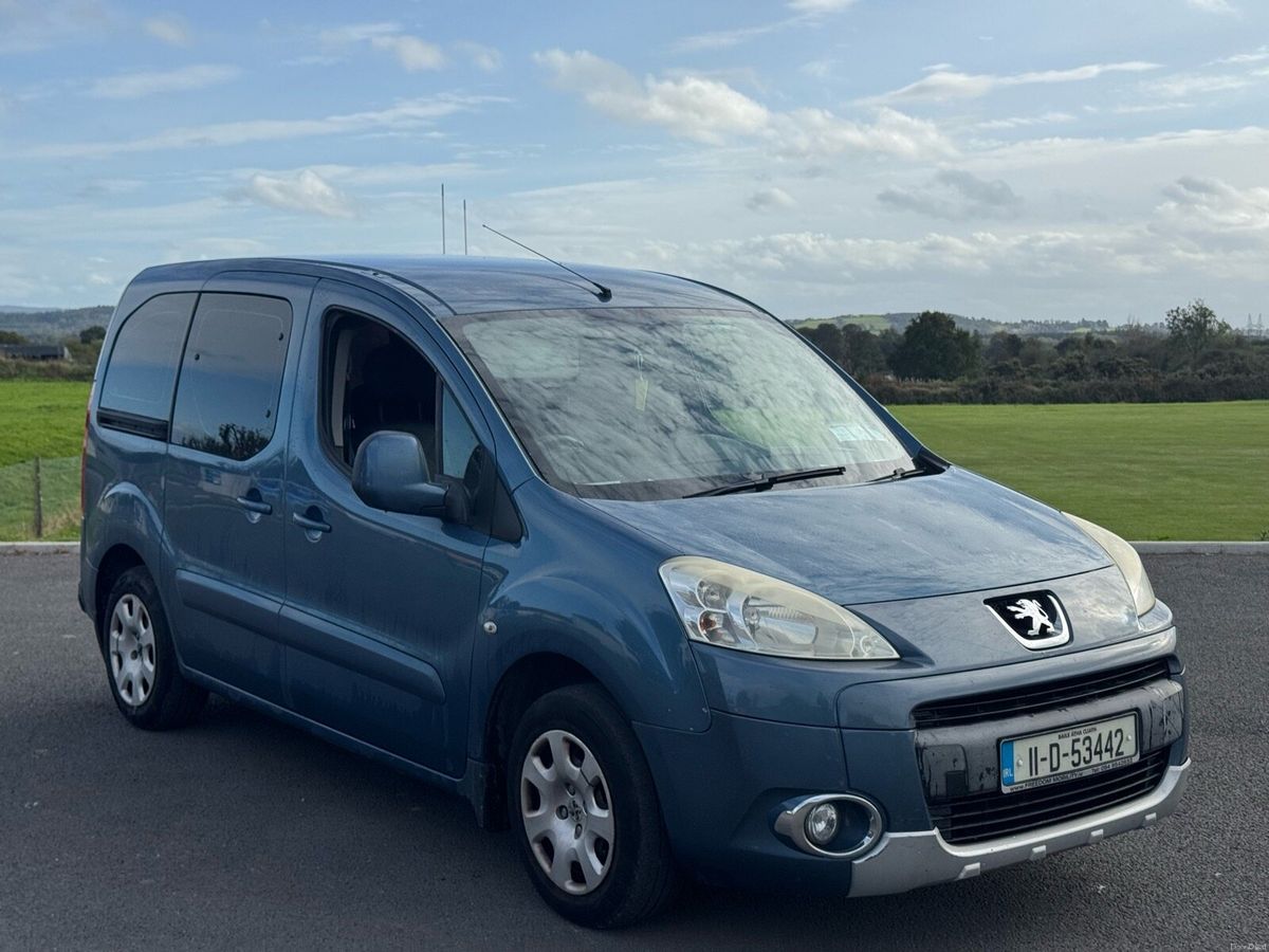 2011 Peugeot Partner Tepee