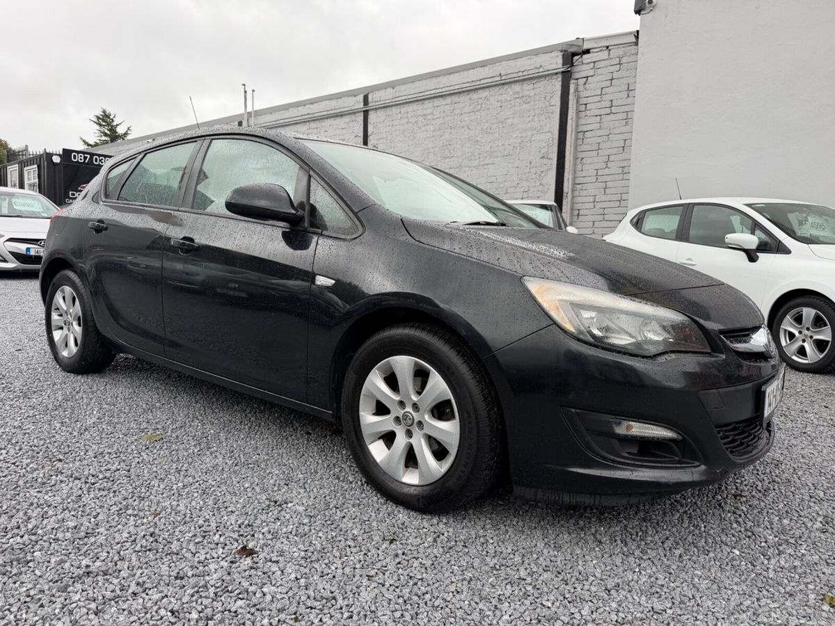 2014 Vauxhall Astra