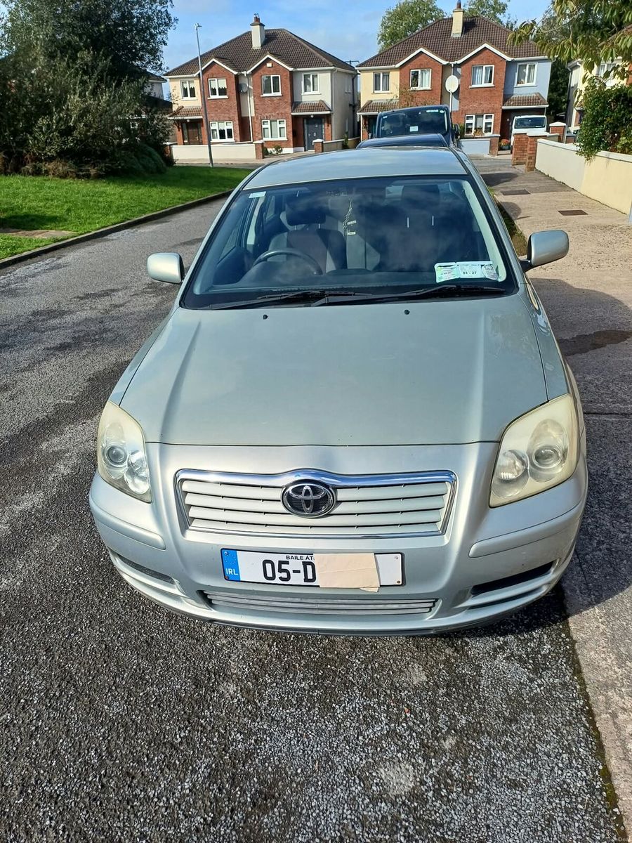2005 Toyota Avensis