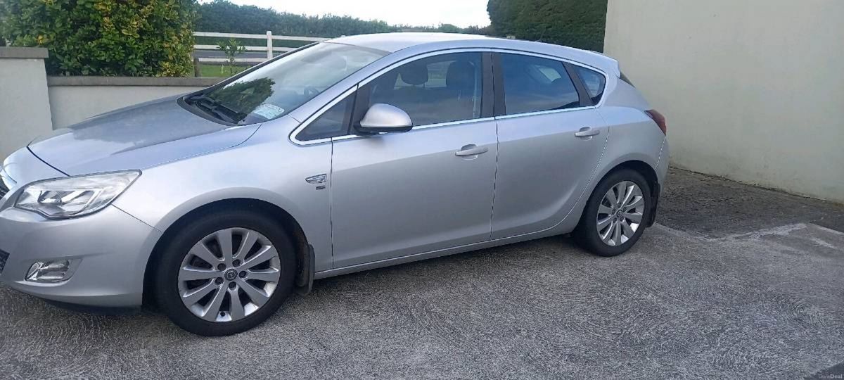 2011 Opel Astra
