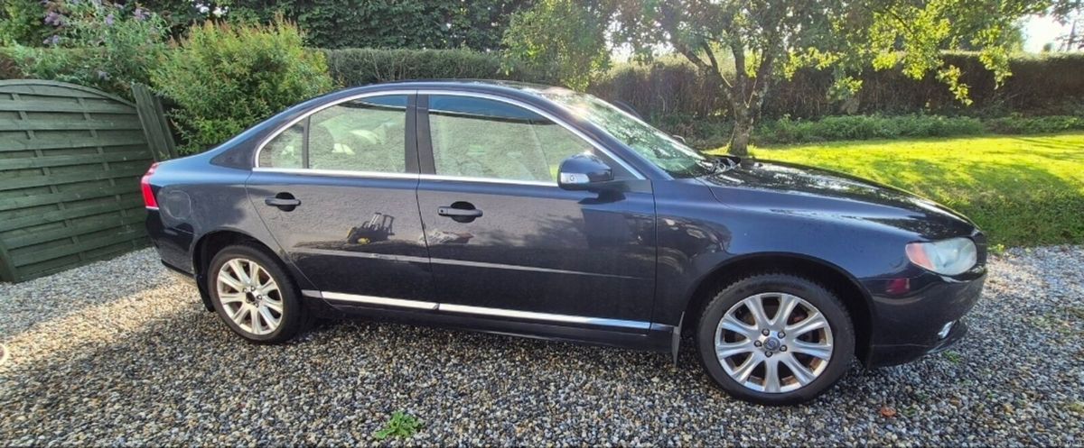 2010 Volvo S80