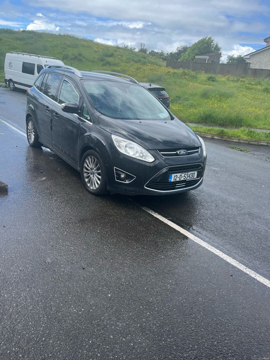 2012 Ford Grand C-Max