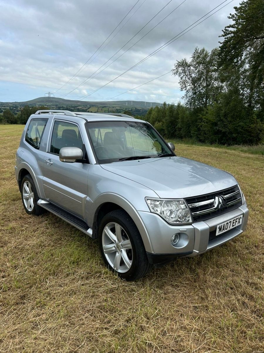 2007 Mitsubishi Pajero