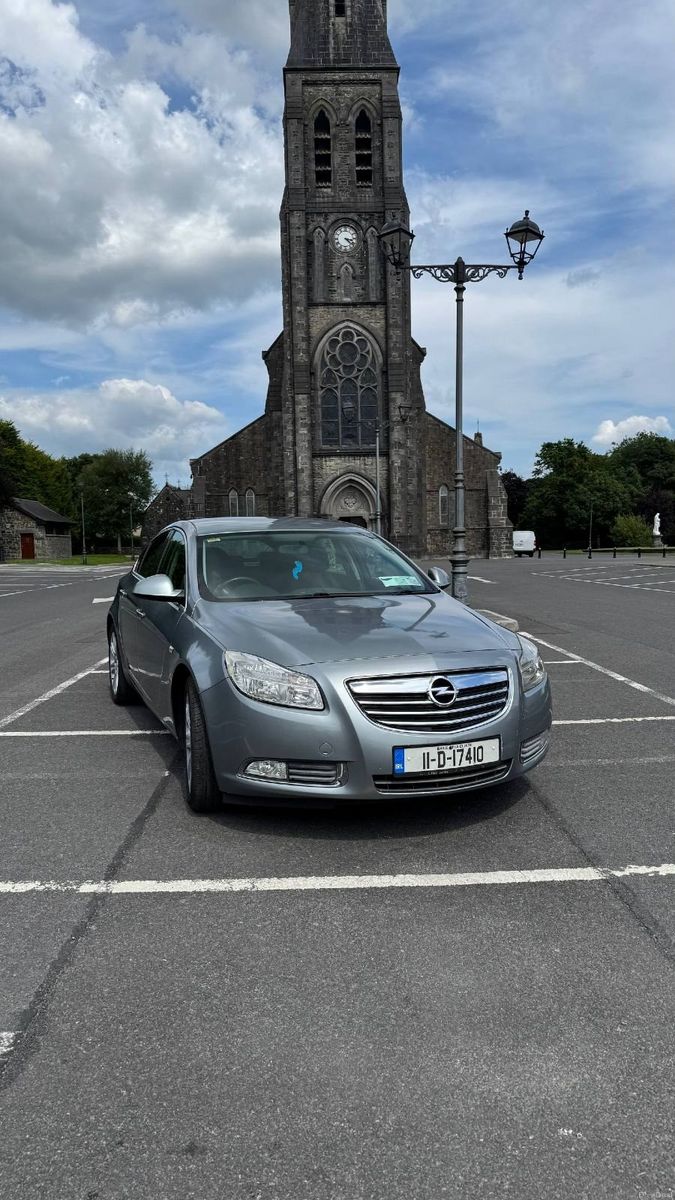 2011 Opel Insignia