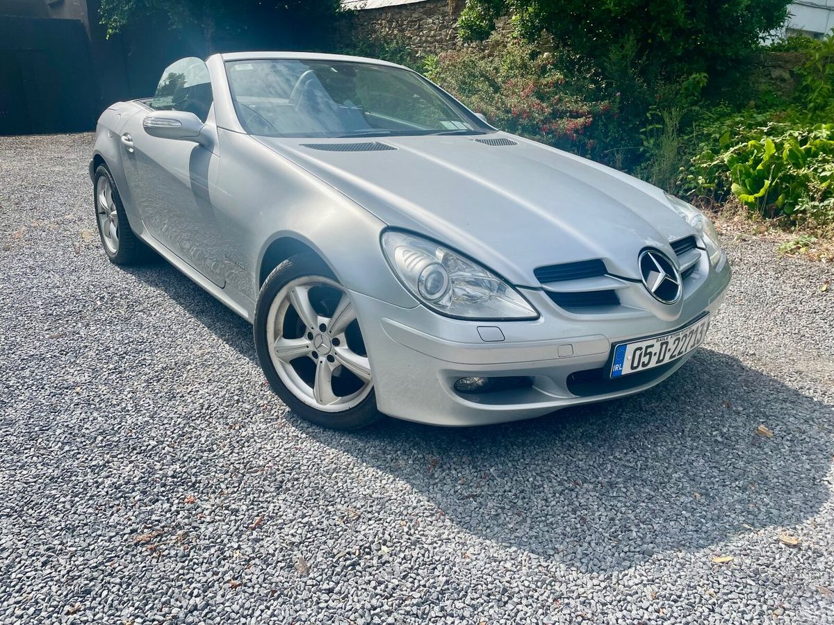 2005 Mercedes-Benz SLK