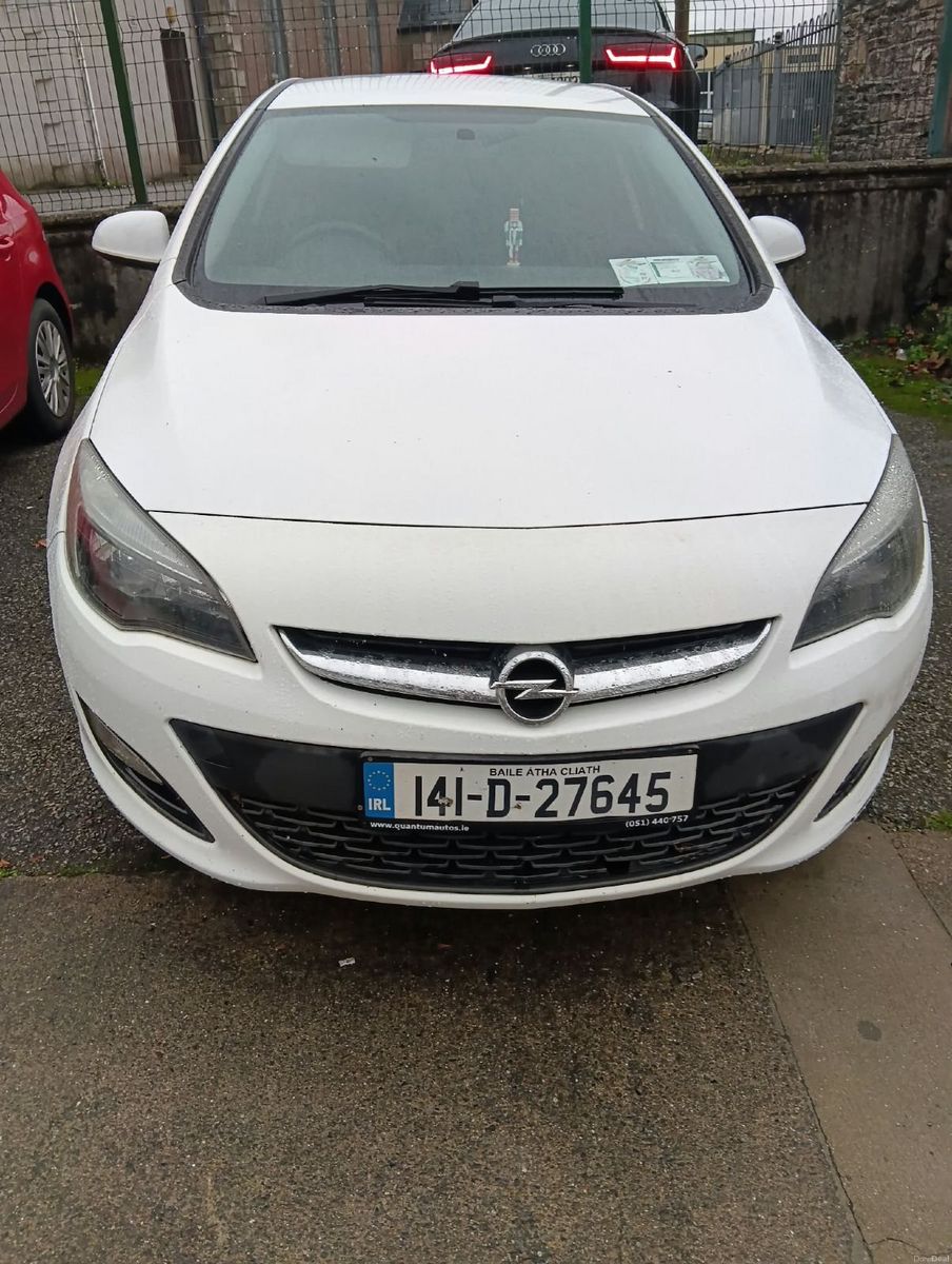 2014 Opel Astra