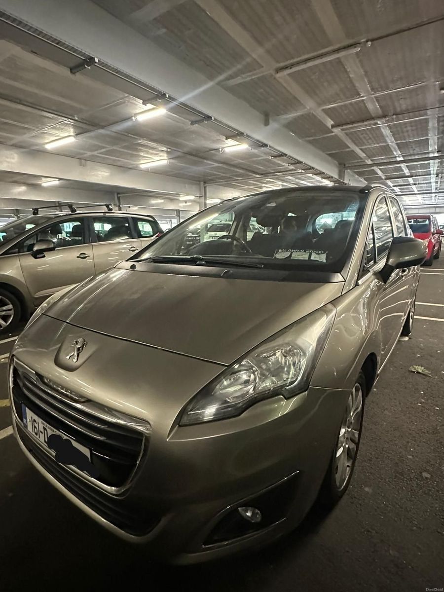 2016 Peugeot 5008