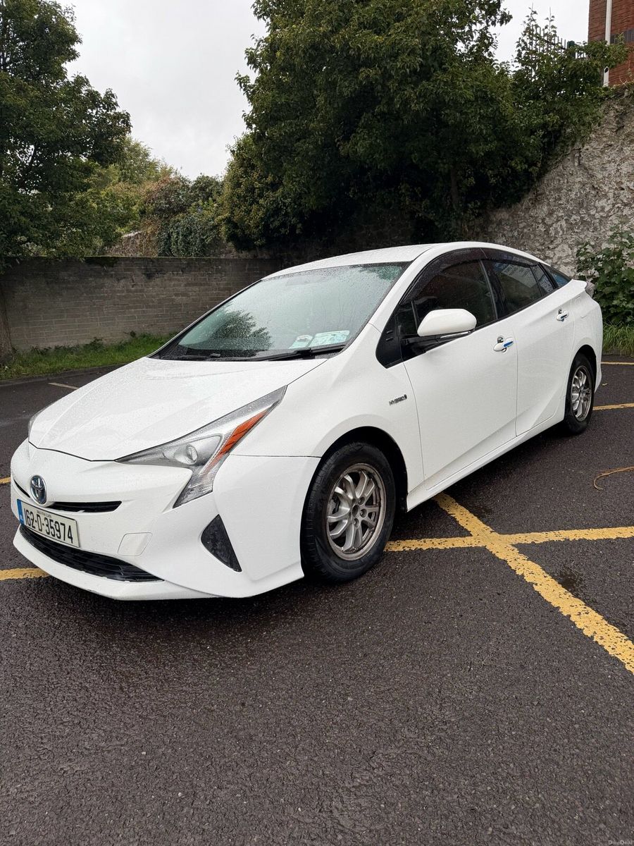 2016 Toyota Prius