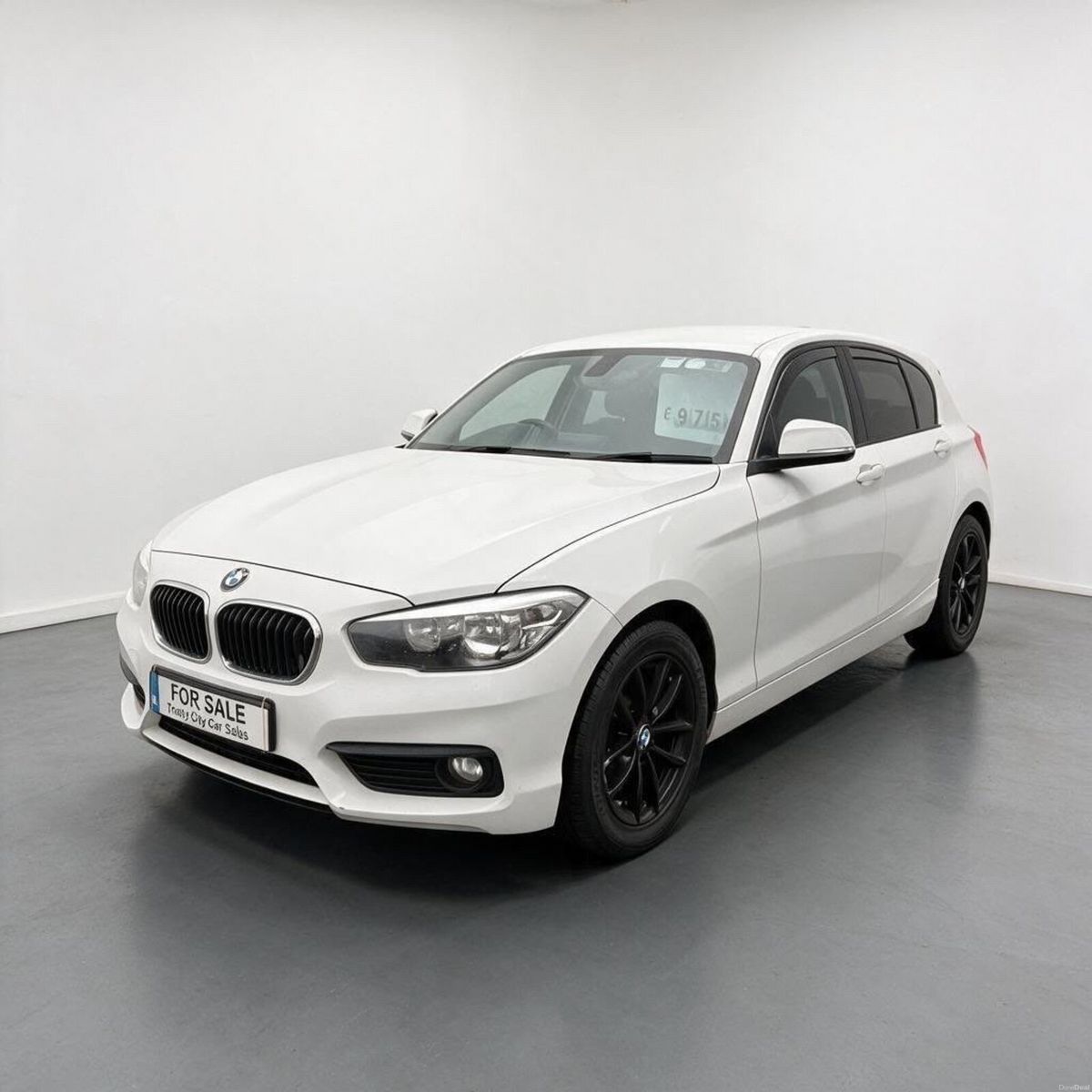 2017 BMW 1-Series SE