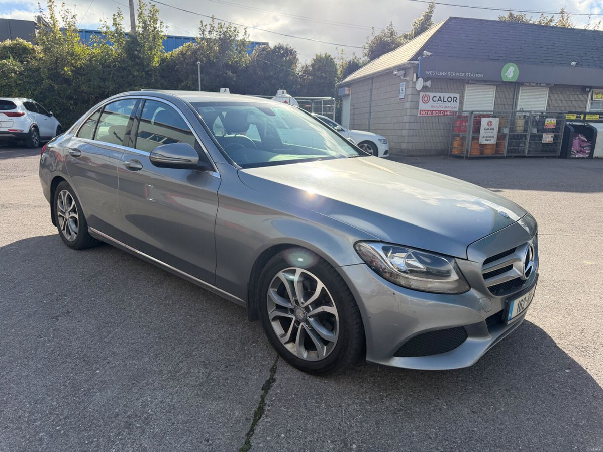 2016 Mercedes-Benz C-Class
