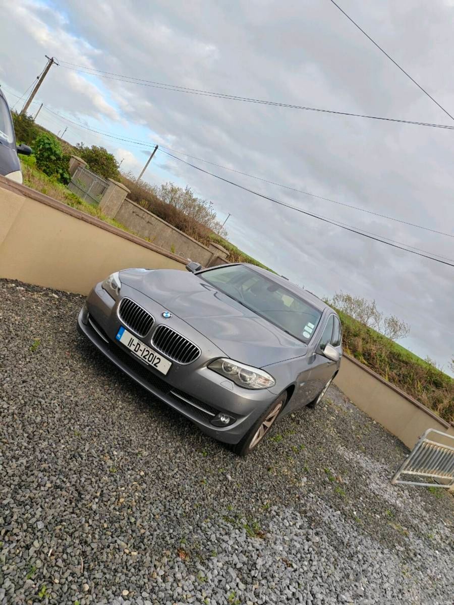 2011 BMW 5-Series