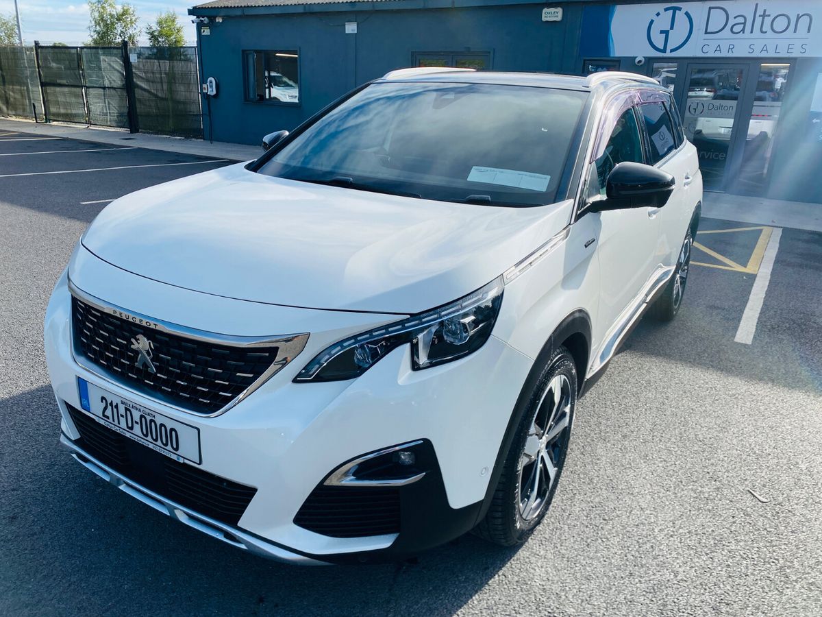 2021 Peugeot 5008