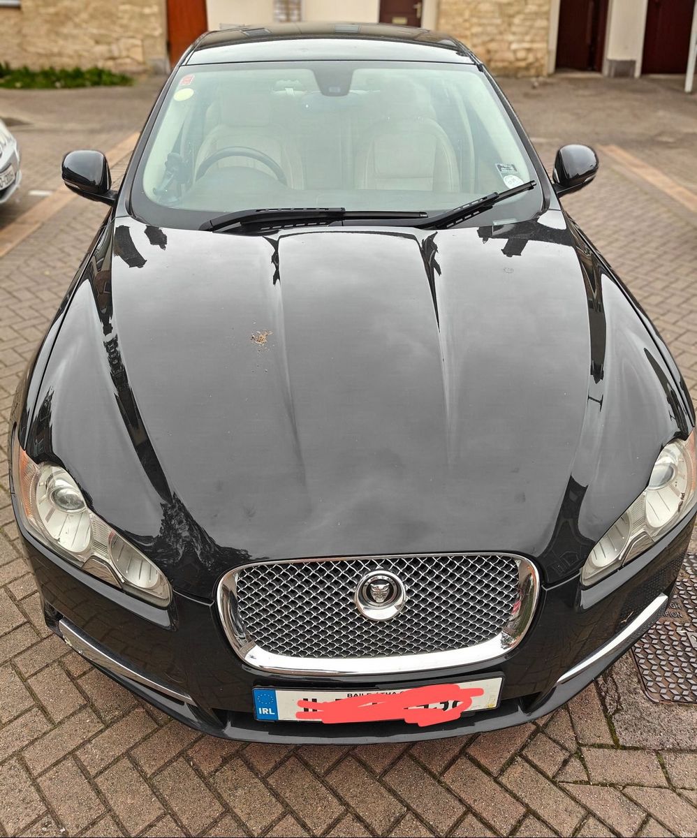 2011 Jaguar XF