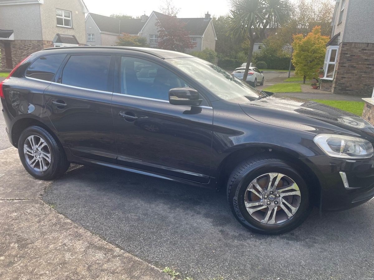 2015 Volvo XC60