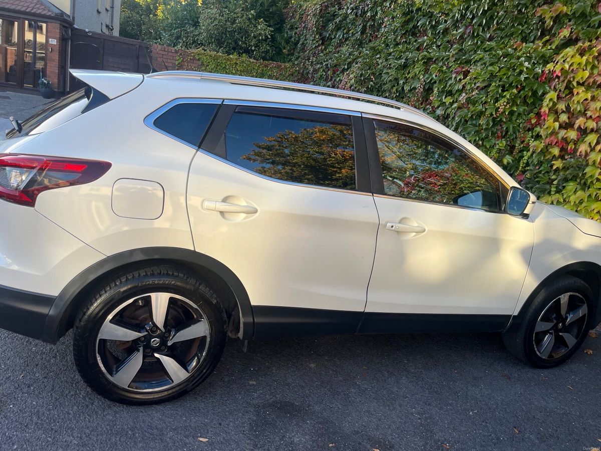 2016 Nissan Qashqai