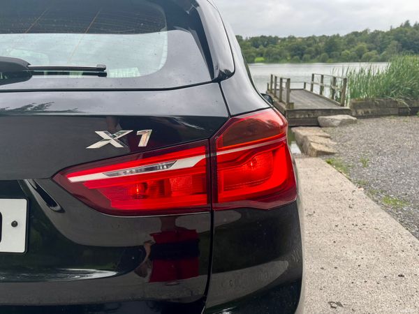 New model BMW X1 automatic 256807599