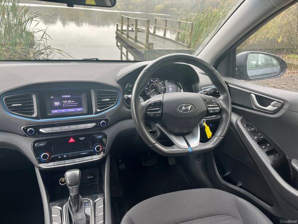 Hybrid Hyundai ioniq 256807747