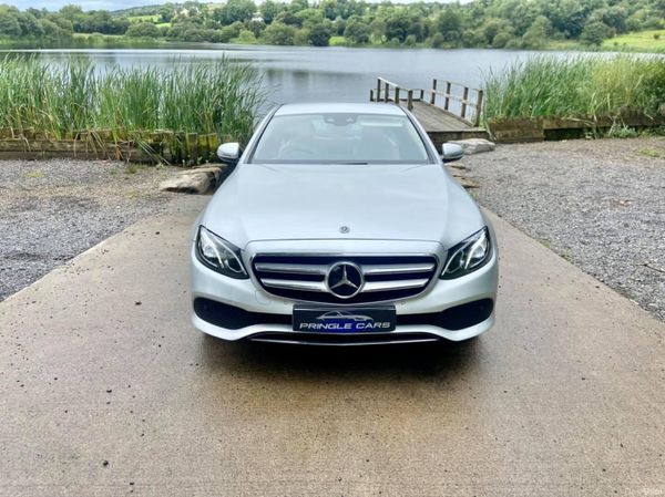 Stunning Mercedes E350 256839421