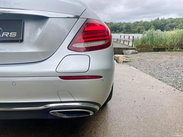 Stunning Mercedes E350 256839439