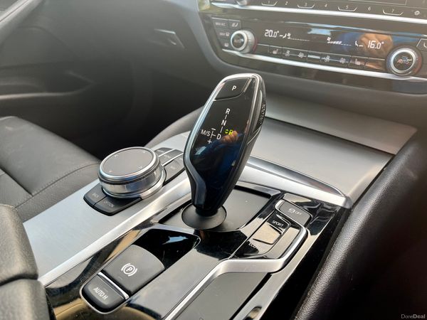 New model BMW 520d diesel excellent condition 257030899