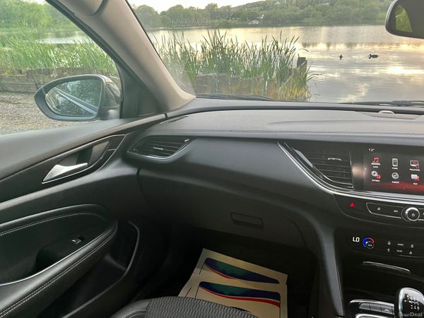 New model Opel Insigina sri nav 257352479