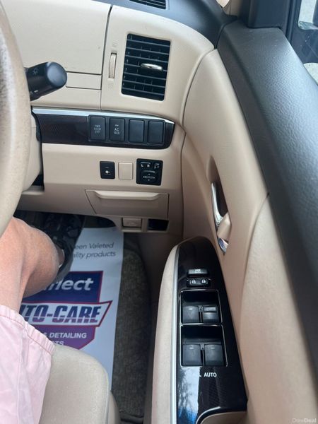 12 toyota estima 2.4 hybrid high spec 271103293