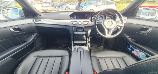 151 Mercedes-Benz E-Class Hybrid 297681850