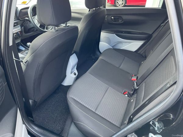 Hyundai i20 2023 298147457