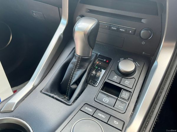 Lexus nx hybrid 227869821