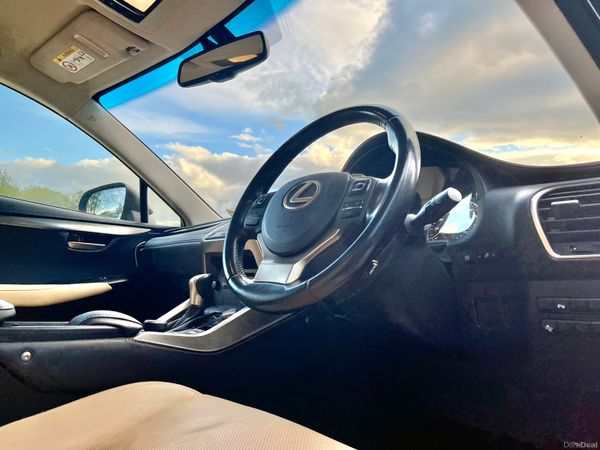 Lexus nx hybrid 227869827