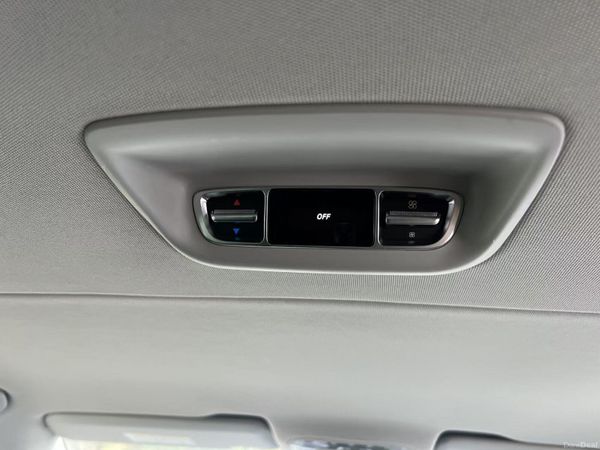 192 Mercedes-Benz V-Class 341914528