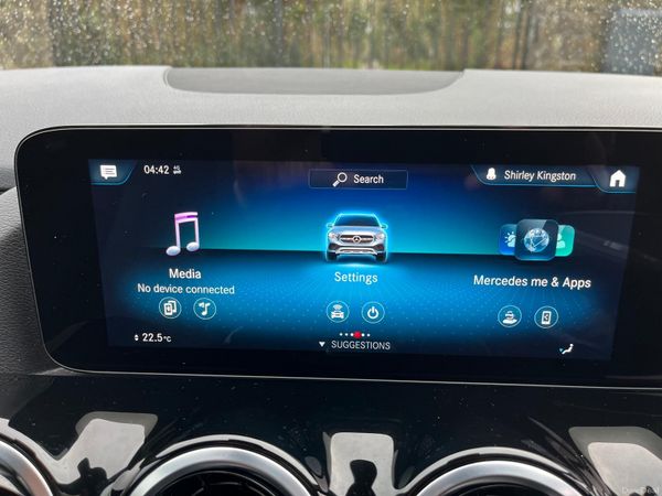 Mercedes-Benz GLA 180 d A/T Progressive 341920387