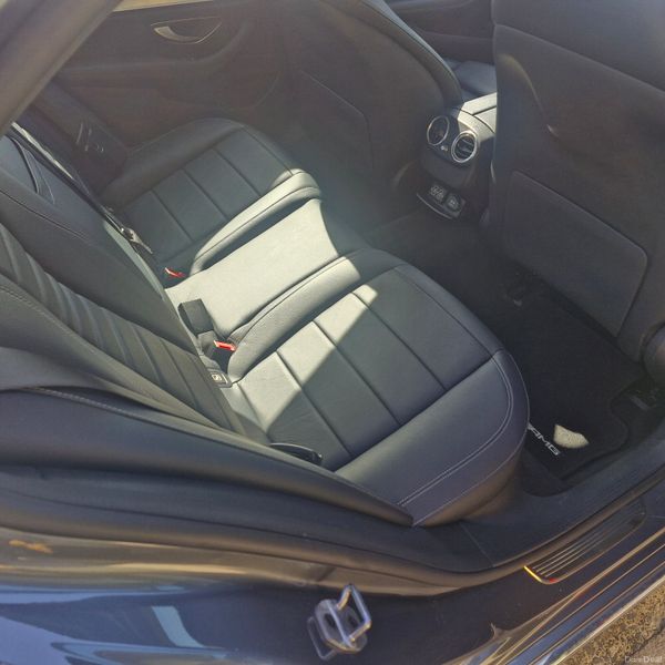 Mercedes-Benz E-Class 2019 347014719