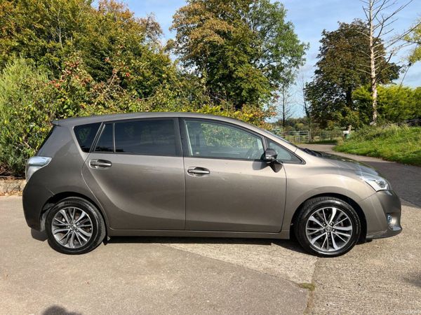 2016 Toyota Verso Design TSS 1.6 D-4D 348351363