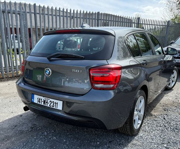 BMW 1-Series 2014/ Sport/Reverse camera 348663743