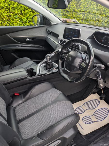 PEUGEOT 3008 1.2 PureTech Allure NCT 01/27 351431498