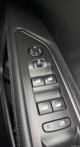 PEUGEOT 3008 1.2 PureTech Allure NCT 01/27 351431437